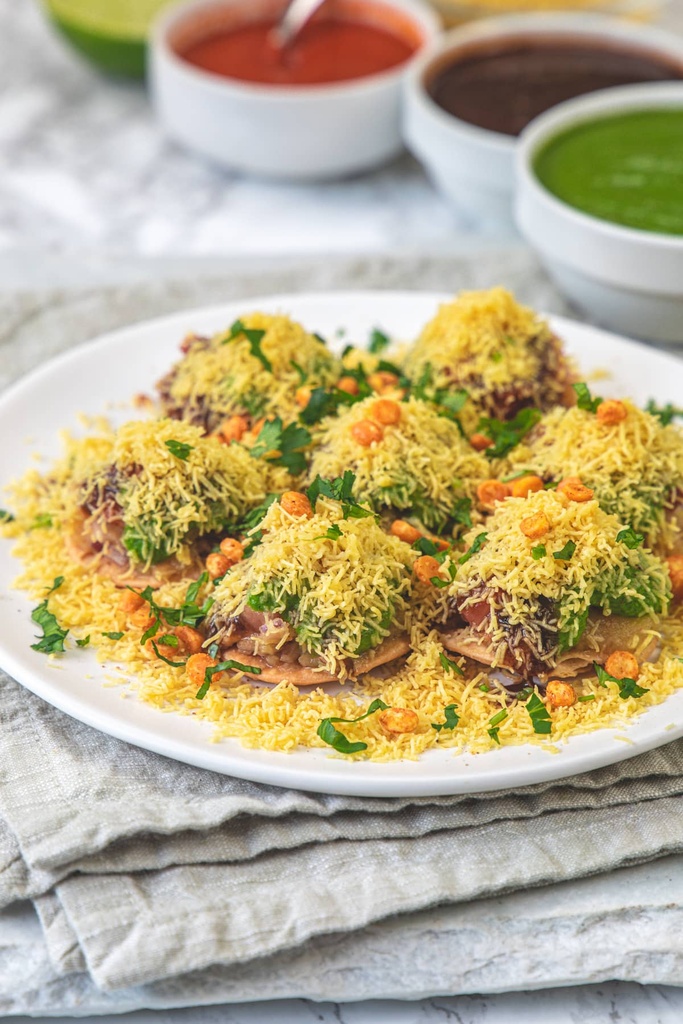 Sev Puri (8 pcs.)