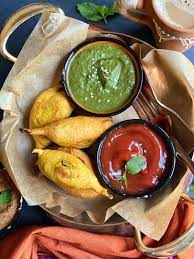Mirchi Vada